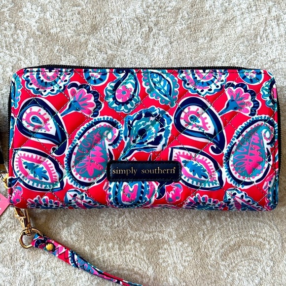 NWT Simply Southern Pink Paisley Quilted Clutch Zip Around Wristlet Phone Wallet - Picture 8 of 15